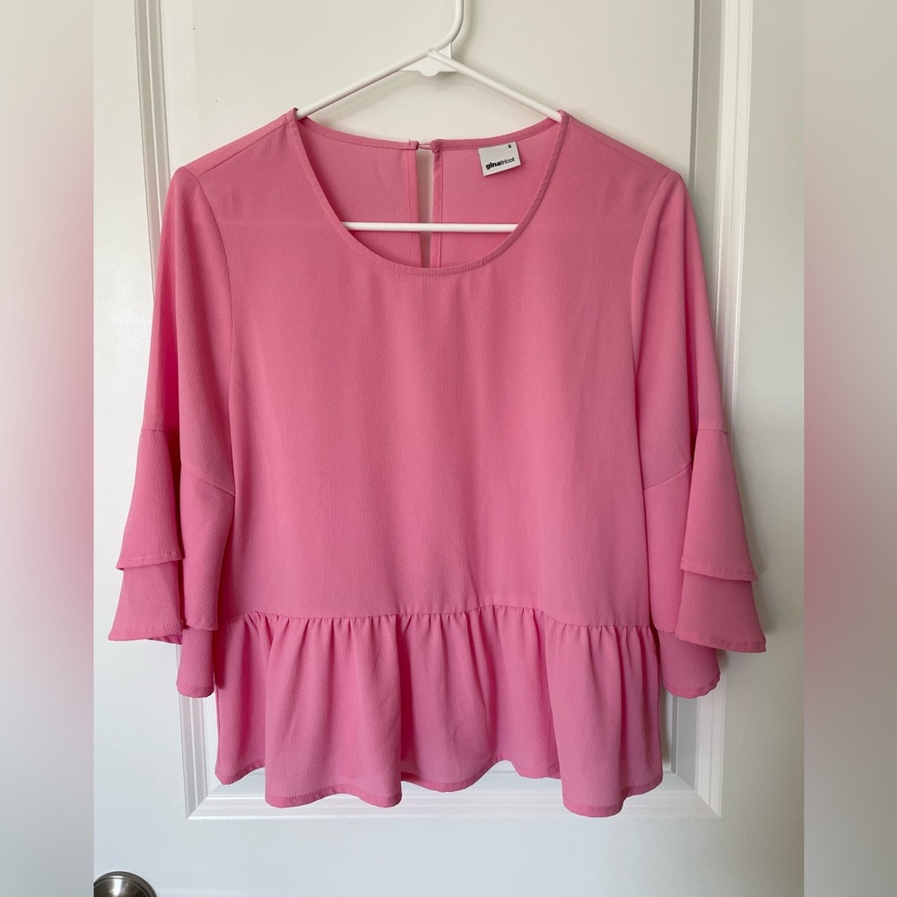 Gina Tricot Flutter Sleeve Top